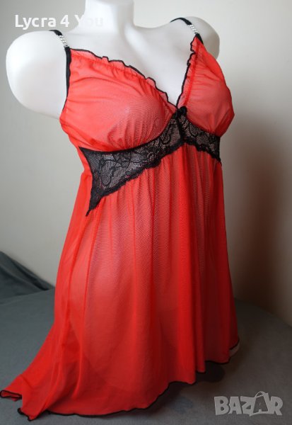 M/L страхотна ефирна червена тюлена нощничка с черна дантела, снимка 1