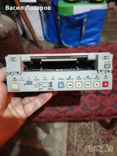 Видеокасетофон Sony DSR-11 minidv dvcam, снимка 1