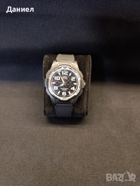 Часовник Q&Q, снимка 1