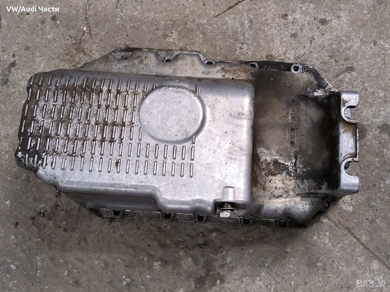 Оригинален картер за Голф 4 Ауди А3 Сеат Шкода VW Golf 4 Audi A3 Seat Skoda 030103603K, снимка 1