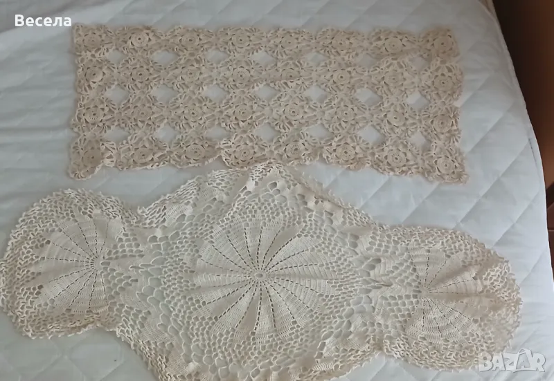 Лот от 2 карета плетени на една кука, снимка 1