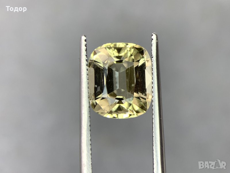 Скаполит 3.91 карата, снимка 1