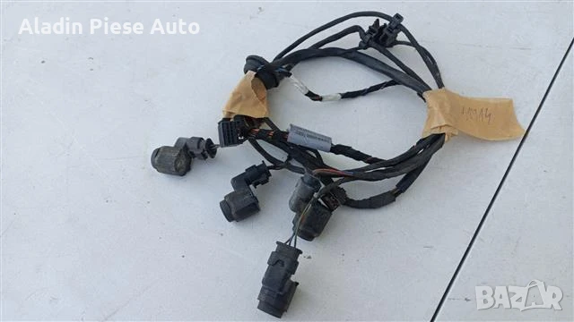 Audi A4 B8 2009 Счупен сензор за задна броня, код за монтаж 8K0971104F , снимка 1