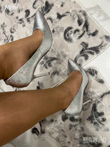Guess Сребристи Обувки 38, снимка 1