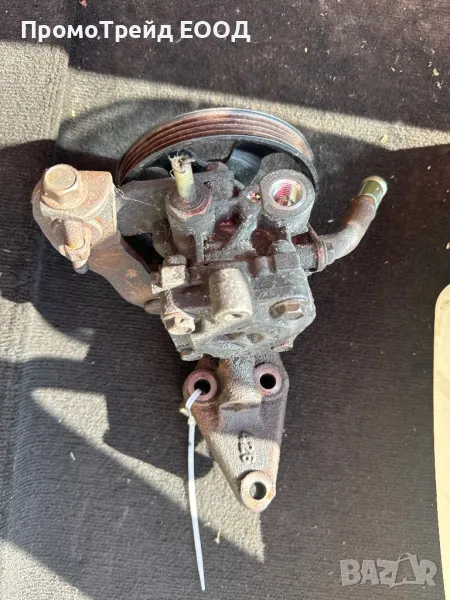 Хидравлична помпа Мазда 323Ф Mazda 323F 1.6i , снимка 1