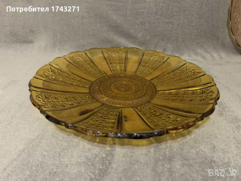 Плато цветно стъкло цвят карамел, снимка 1