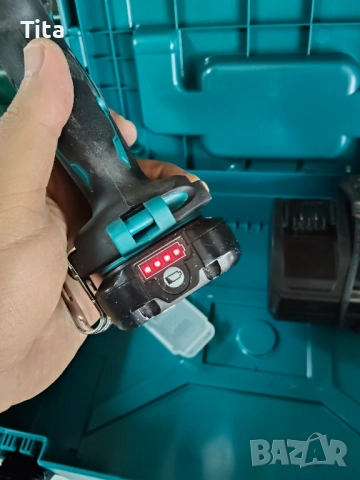 Винтоверт Makita 10.8v, снимка 4 - Винтоверти - 51709144