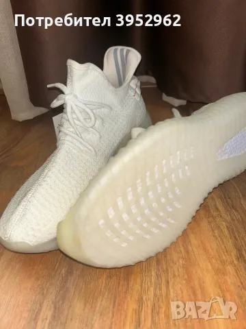 Yeezy Boost 350 White 44 номер , снимка 3 - Маратонки - 50413606