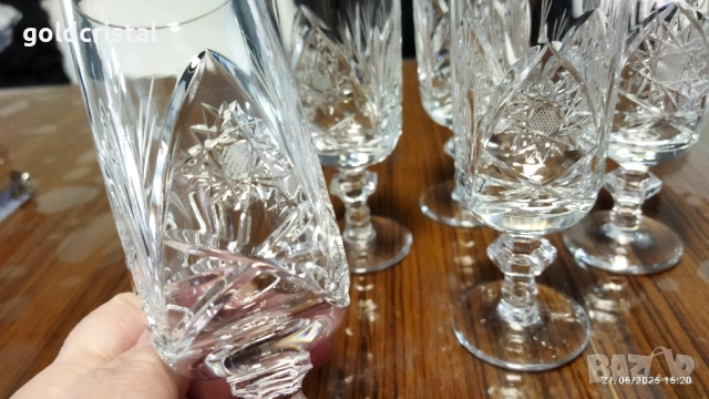 Кристални чаши за вино , снимка 5 - Антикварни и старинни предмети - 36634904