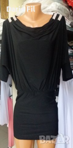 Черна рокля/туника с гръцко деколте и сребристи камъчета на раменете, снимка 1 - Рокли - 37934381