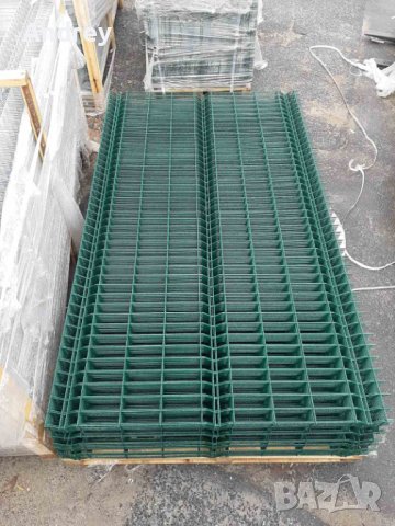 Оградни пана, Портали (врати), Декоративна мрежа