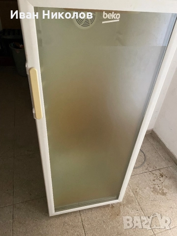 Хладилна витрина Beko