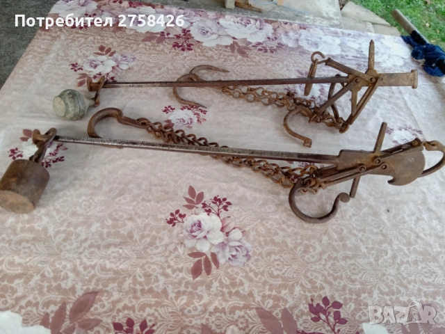 Продавам стари работещи кантари 