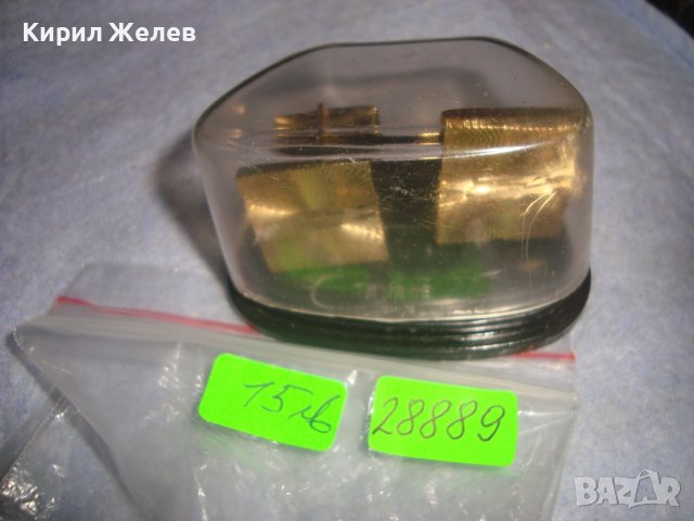 СТАРИ ПОЗЛАТЕНИ ЗЛАТНО ДУБЛЕ БУТОНЕЛИ БРОНЗОВИ - ЗЛАТАРСКА ПРОМИШЛЕНОСТ СОФИЯ с КУТИЙКА 28889, снимка 2 - Антикварни и старинни предмети - 37590403