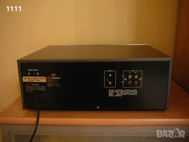 JVC KD-75, снимка 9 - Ресийвъри, усилватели, смесителни пултове - 51662942
