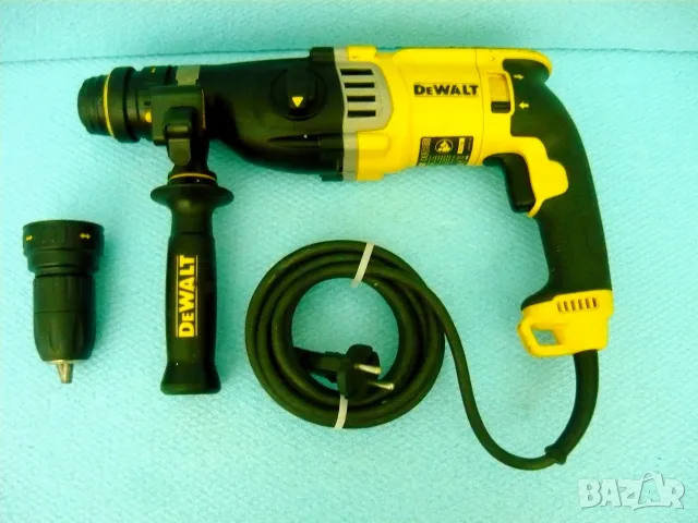 DeWALT D 25144 - мрежов перфоратор