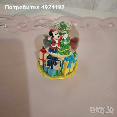 Mickey Mouse Преспапие сувенир, снимка 2 - Български сувенири - 56509322