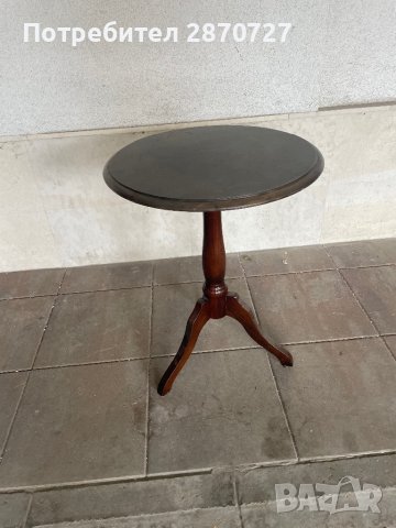 Помощни масички от масивна дървеса Drexel Heritage