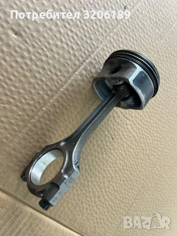 Бутало с биела за Хюндай / Киа 1.4 16V G4FA, снимка 3 - Части - 48429257