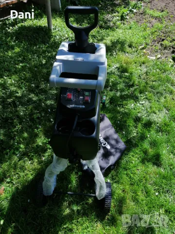 Дробилка за клони Gardol,валцова, снимка 2 - Градинска техника - 49988205