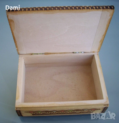 Дървени пирографирани кутии мускали, снимка 8 - Декорация за дома - 52877317