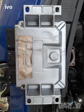 Продавам компютър за двигател за Пежо 207