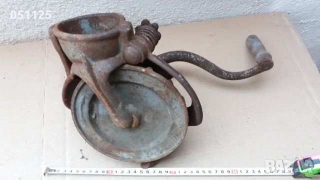 стара работеща машинка за ронене на царевица - маркировка соц. , снимка 8 - Антикварни и старинни предмети - 31051689