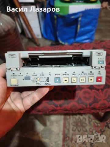 Видеокасетофон Sony DSR-11 minidv dvcam