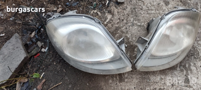 Фар ляв десен Opel Vivaro Renault Trafic - 120лв, снимка 3 - Части - 52639647