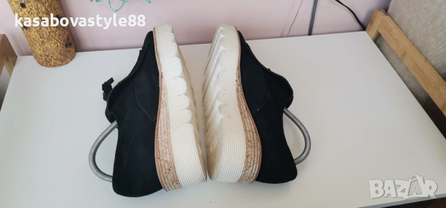 Обувки Laura Bellariva 38 н. Естествен велур , снимка 9 - Дамски ежедневни обувки - 54137799