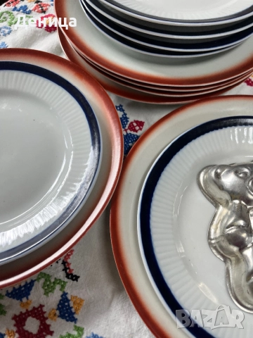 Едни различни чинии на Китка  Според мен си пастват чудесно , снимка 4 - Чинии - 52668749