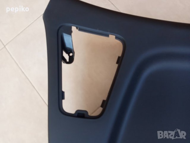 Продавам НОВ заден пластмасов капак кора за SEAT 5P8 867 601 E, снимка 10 - Аксесоари и консумативи - 30221066