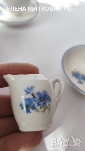 Кукленски порцеланов сервиз, снимка 7 - Сервизи - 54131342