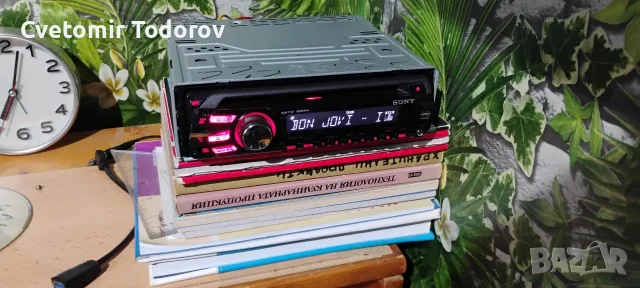 Авто СД плеър Sony, снимка 2 - Части - 56363169