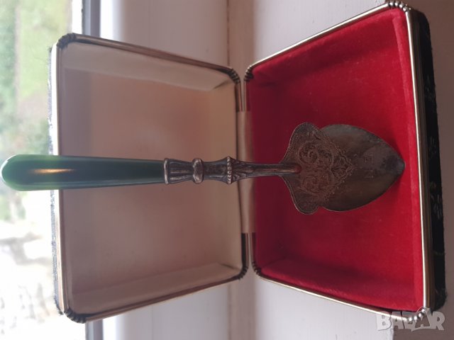 Старинно ръчно изработена сребърна лъжичка 