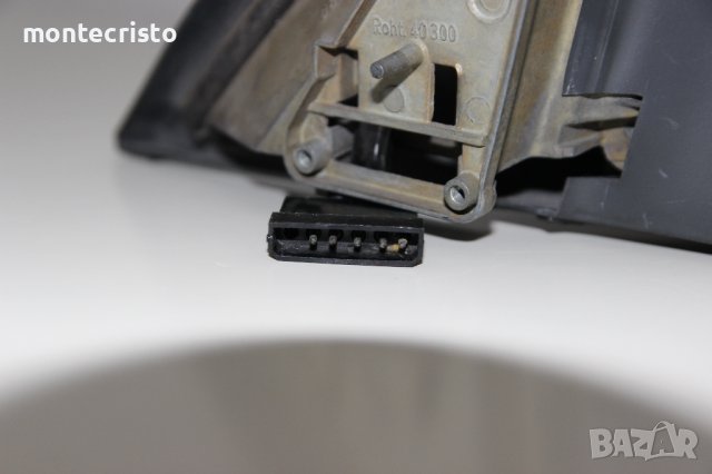 Дясно електрическо огледало Opel Omega A (1986-1994г.) 90492214 / 5 пина / Опел Омега А, снимка 2 - Части - 42509749