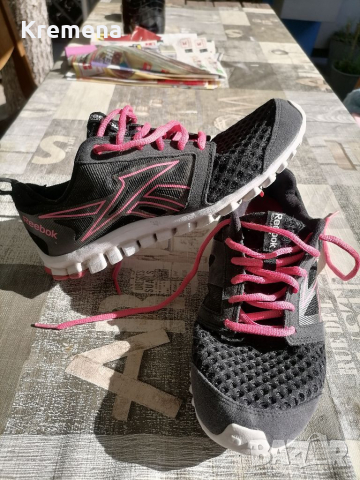 Дамски маратонки Reebok , снимка 1