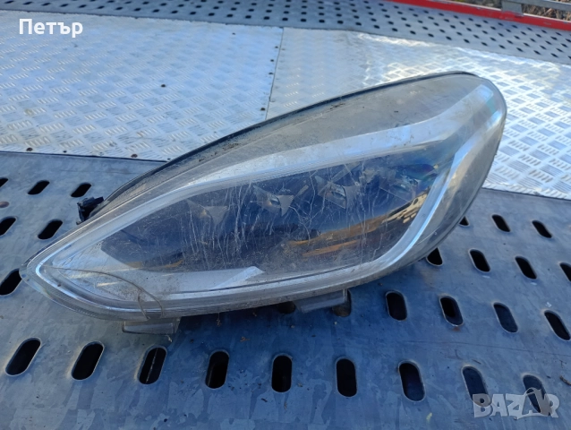 Ляв фар Форд фиеста мк8 2017г+ за части