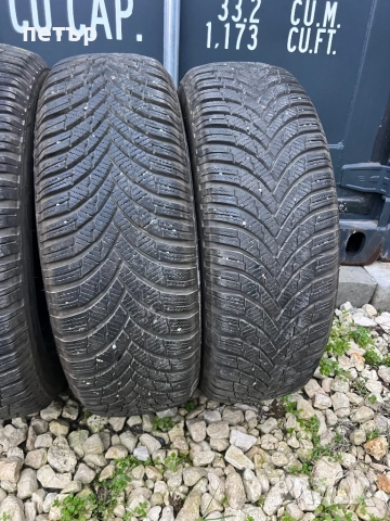 Продавам зимни гуми 195/65/15, снимка 2 - Гуми и джанти - 52871639