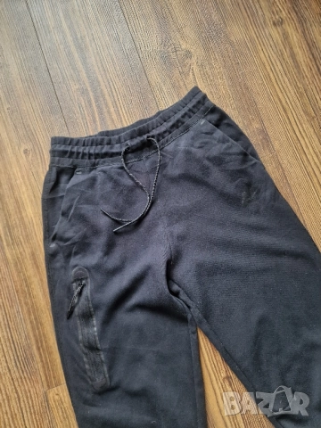 Страхотно мъжко спортно долнище NIKE размер S,, снимка 3 - Спортни дрехи, екипи - 52520593