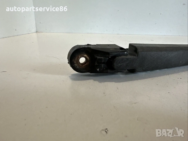 Рамо на задна чистачка за KIA Carens 2007–2011 2.0 CRDi, снимка 3 - Части - 53167184