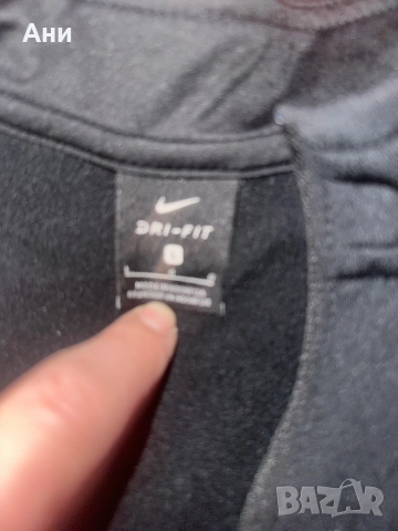 Блуза Найк L, снимка 6 - Спортни дрехи, екипи - 52643786