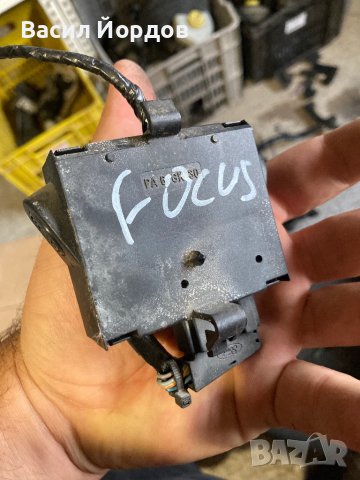 Сензор Аларма за Форд Фокус 98AG 15K609 BA Ford Focus, снимка 2 - Части - 44418387