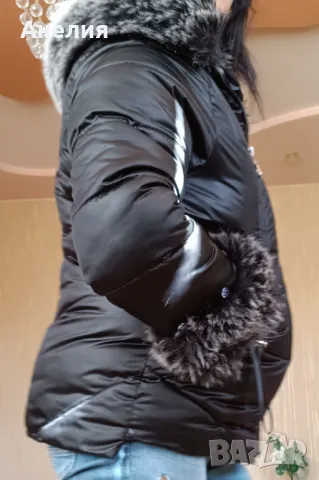 Дамско зимно яке , снимка 2 - Якета - 48115409