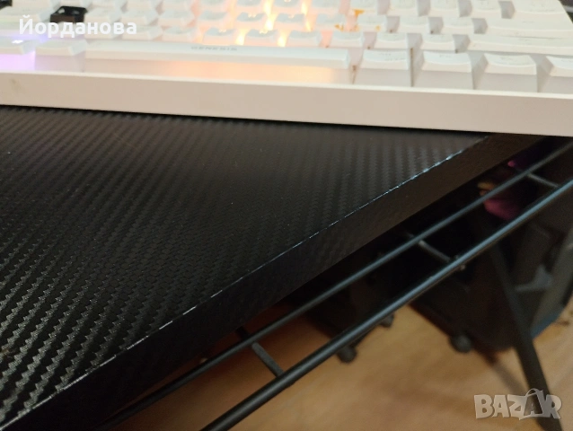 Механична геймърска клавиатура Genesis (60% формат), снимка 3 - Клавиатури и мишки - 53932149