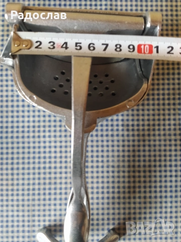 Fruit Press ръчна сокоизтисквачка , снимка 8 - Сокоизстисквачки и цитрус преси - 53282577