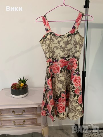 Рокля в размер 38 S/M, снимка 6 - Рокли - 44357035