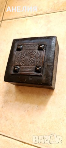 Кутия кожа ретро 