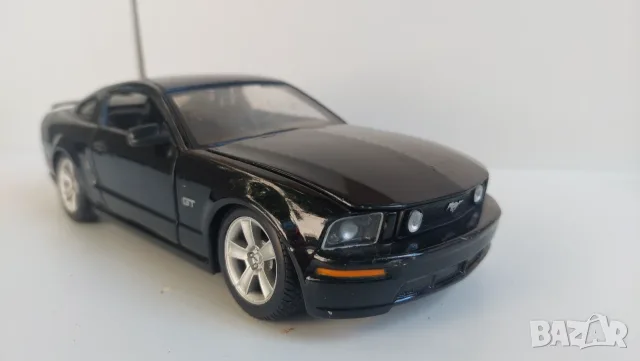 Mustang GT 1/24 MAISTO, снимка 7 - Колекции - 56058411