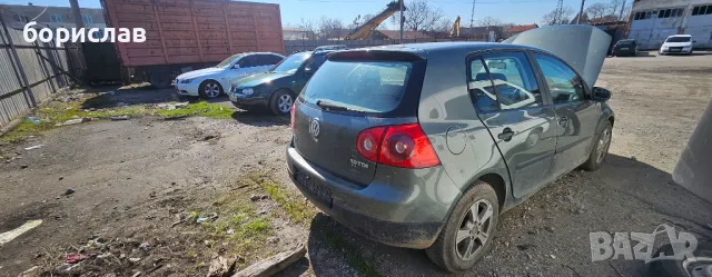 Фолксваген голф 5 на части , снимка 5 - Части - 49471640